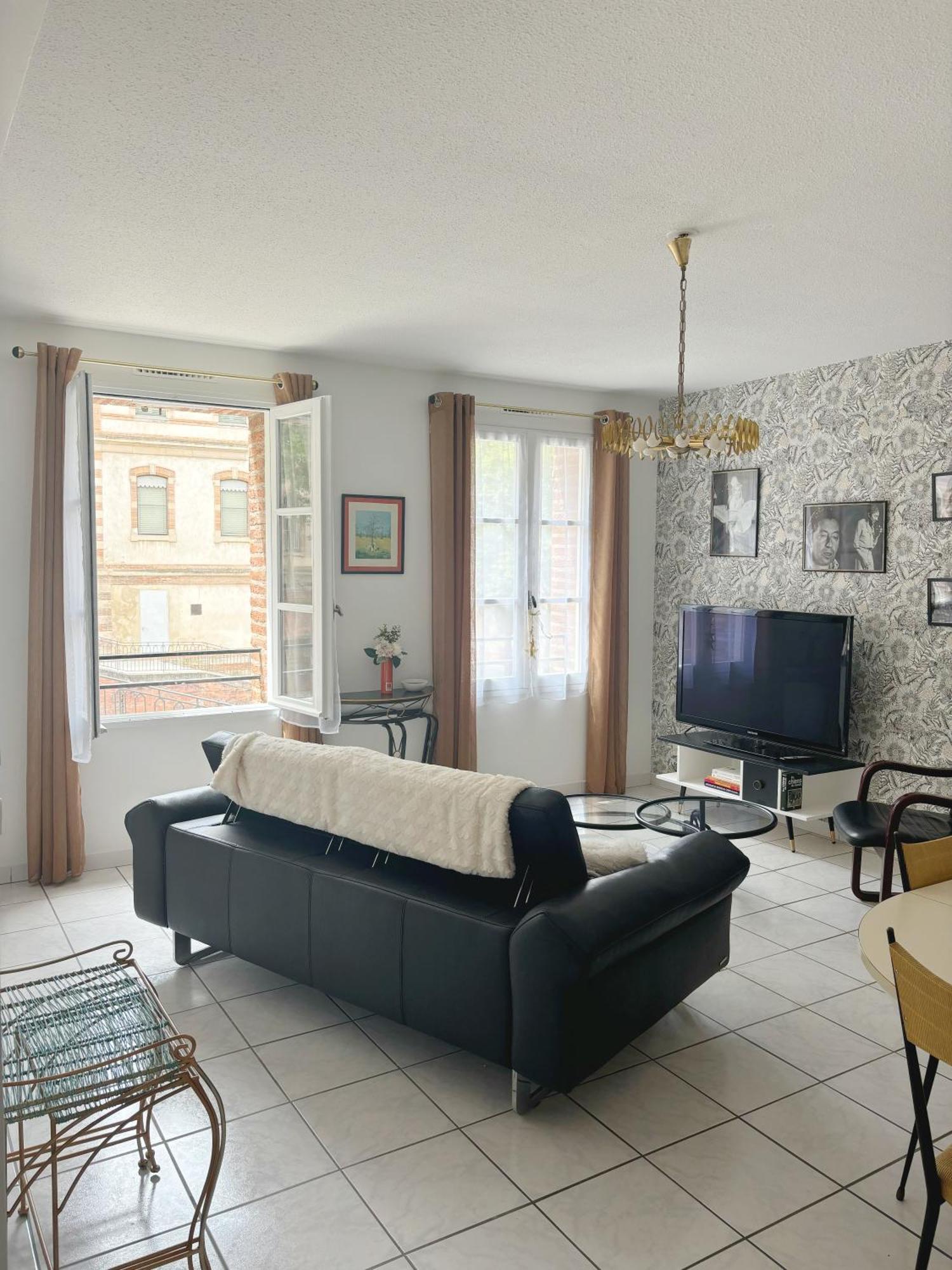 Appartement Hypercentre Avec Parking Albi